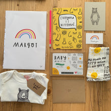 New Baby Gift Set - The perfect baby gift! Gift wrapped with a handwritten gift message :)
